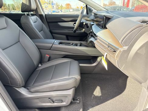 New 2025 Nissan Murano SL image 24