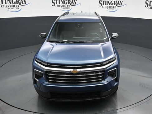 Used 2026 Chevrolet Traverse LT FWD image 19