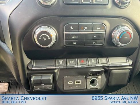 Used 2023 GMC Sierra 2500 SLE AWD/4WD image 27