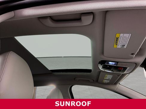 Used 2022 Hyundai Tucson Limited AWD/4WD image 25
