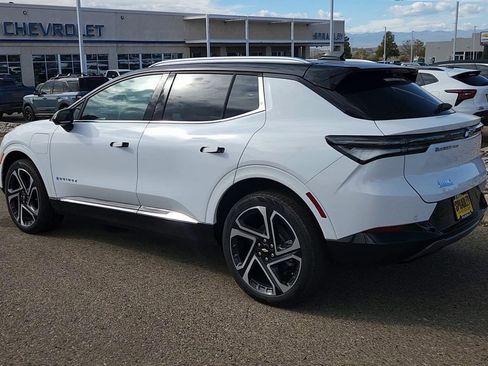 New 2026 Chevrolet Equinox EV LT image 6