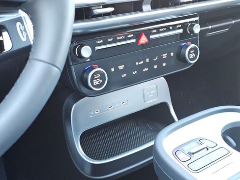 New 2026 Hyundai Ioniq 9 S image 19