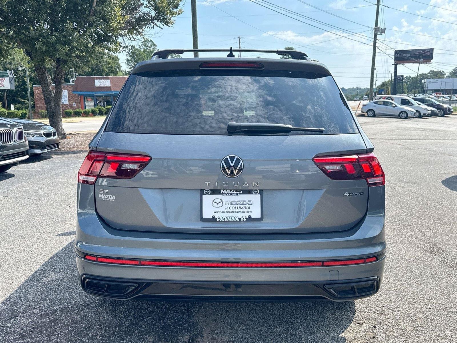 Used 2022 Volkswagen Tiguan SE R-Line AWD/4WD image 26