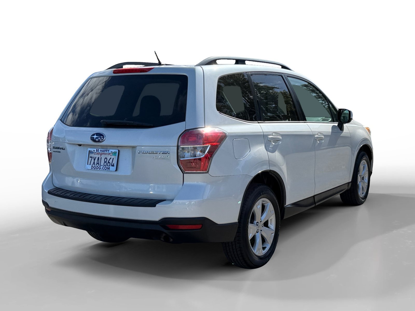 Used 2015 Subaru Forester 2.5i Premium w/ All-Weather Package AWD/4WD image 5
