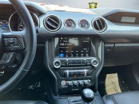 Used 2017 Ford Mustang GT Premium w/ GT Performance Package image 13