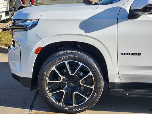 Used 2021 Chevrolet Tahoe RST w/ Luxury Package image 9