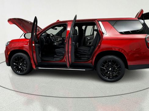 Used 2022 Chevrolet Tahoe LS AWD/4WD image 10