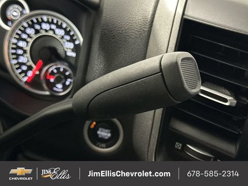 Used 2024 RAM 2500 Tradesman w/ Chrome Appearance Group image 16