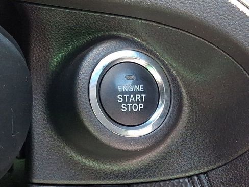Used 2024 Subaru Forester Premium AWD/4WD image 24