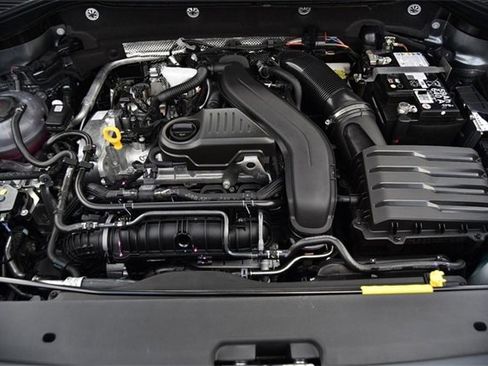 New 2025 Volkswagen Taos S image 23