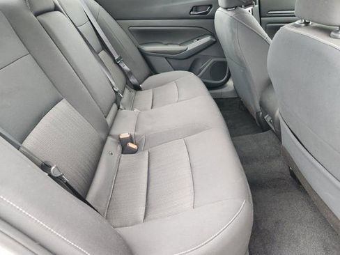 Used 2025 Nissan Altima 2.5 SV w/ SV Premium Package image 31