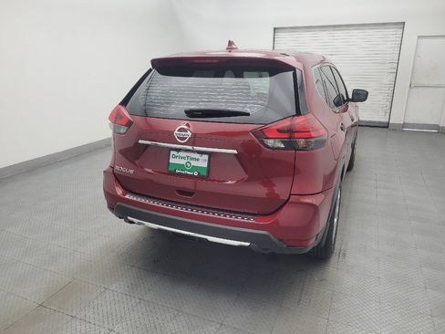 Used 2017 Nissan Rogue S FWD image 7