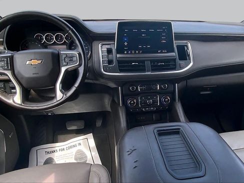 Used 2021 Chevrolet Tahoe LT w/ LT Signature Package RWD image 16