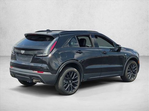 Used 2023 Cadillac XT4 Sport w/ LPO, Onyx Lite Package FWD image 5