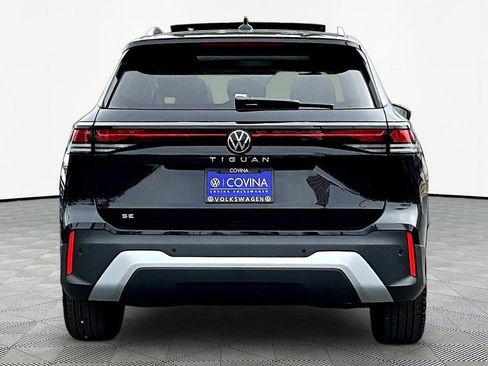 New 2026 Volkswagen Tiguan SE image 5