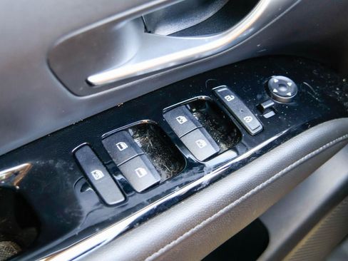 Used 2024 Hyundai Tucson Limited FWD image 17