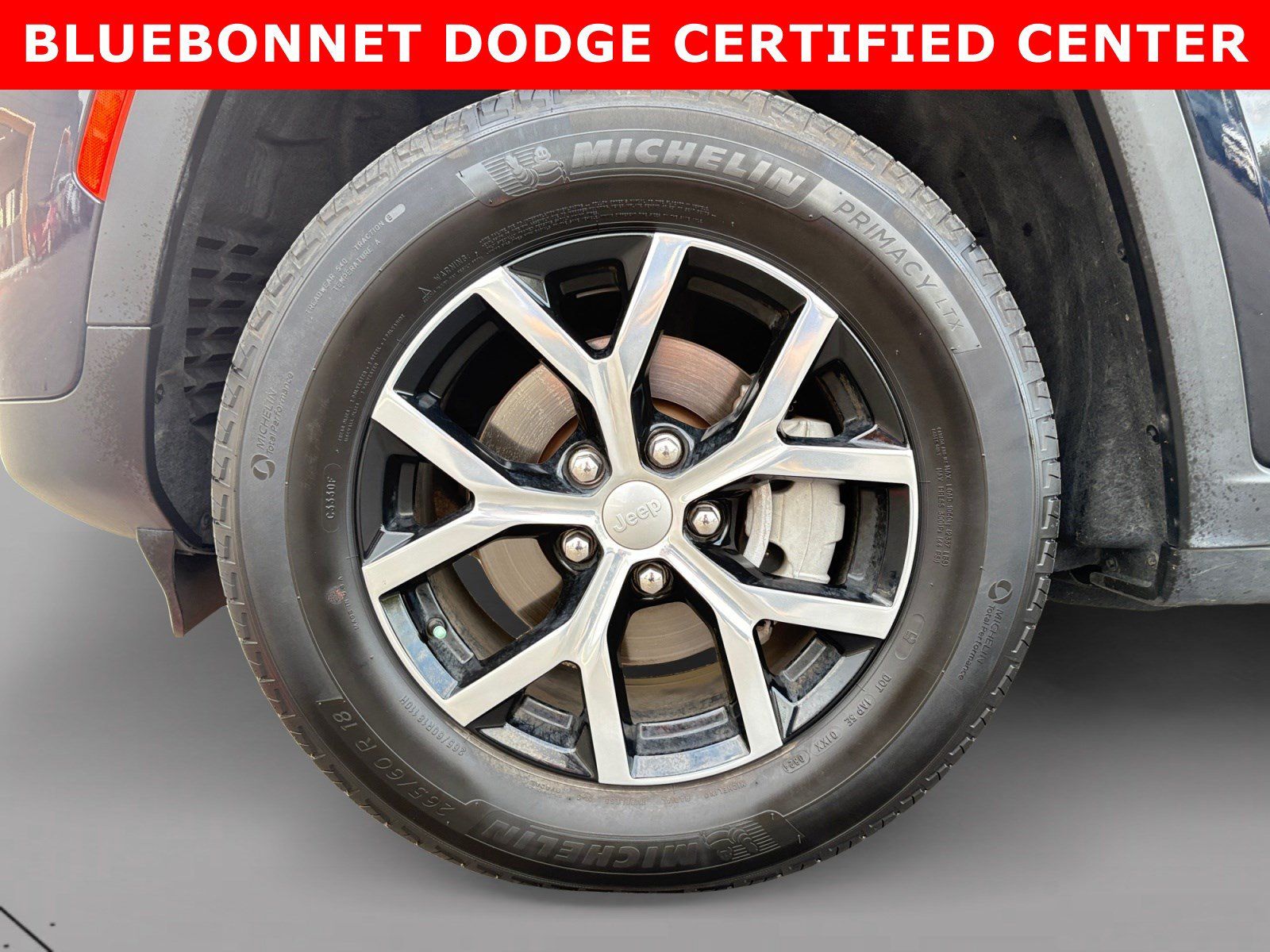 Used 2024 Jeep Grand Cherokee Limited RWD image 9