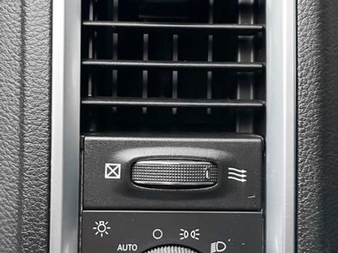 Used 2016 RAM 2500 SLT image 26