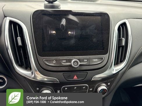 Used 2018 Chevrolet Equinox Premier image 14