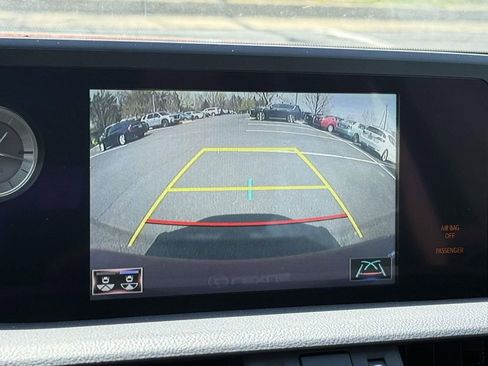 Used 2020 Lexus ES 350 Premium w/ Premium Package image 11