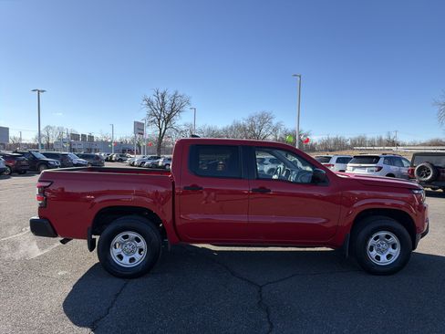 Used 2023 Nissan Frontier S w/ Technology Package image 4