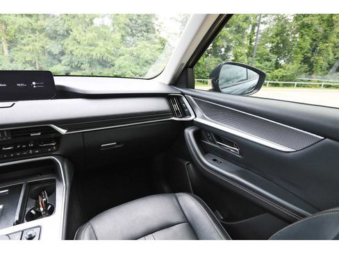 Used 2024 MAZDA CX-90 3.3 Turbo w/ Preferred Plus AWD/4WD image 8