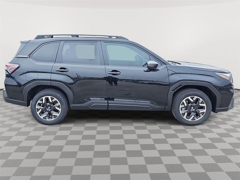 New 2026 Subaru Forester Premium image 4