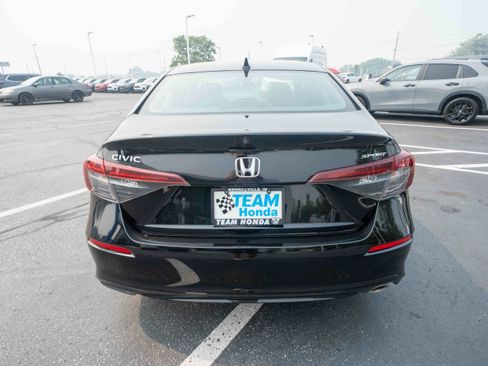 Certified 2025 Honda Civic Sport image 5