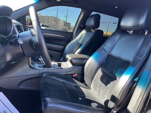 Used 2018 Jeep Grand Cherokee Altitude image 25