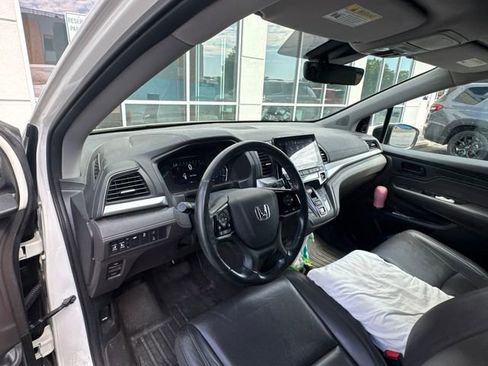 Used 2018 Honda Odyssey EX-L image 18