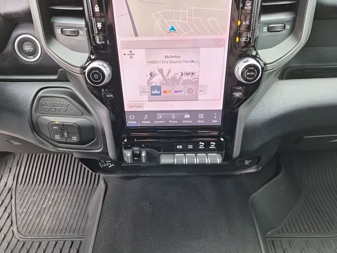 New 2026 RAM 2500 Tradesman image 38