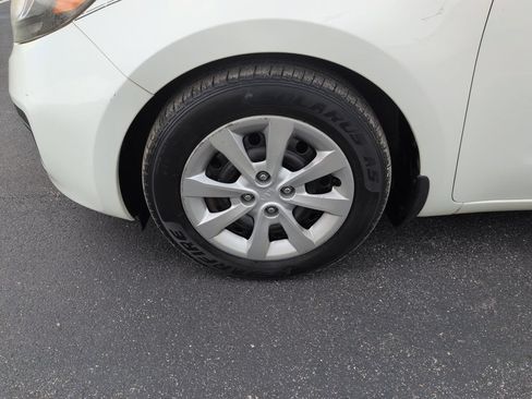 Used 2014 Kia Rio LX FWD image 27