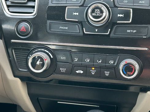 Used 2013 Honda Civic LX image 26