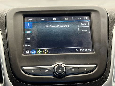 Used 2019 Chevrolet Equinox LT w/ Driver Convenience Package image 8