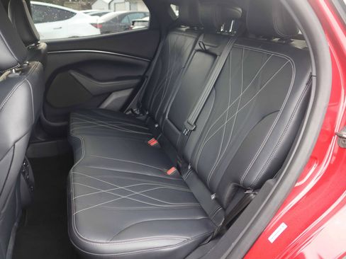 Used 2022 Ford Mustang Mach-E Select image 3