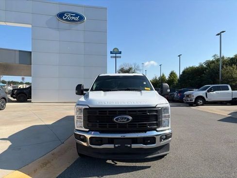 Used 2024 Ford F250 XL w/ FX4 Off-Road Package AWD/4WD image 8