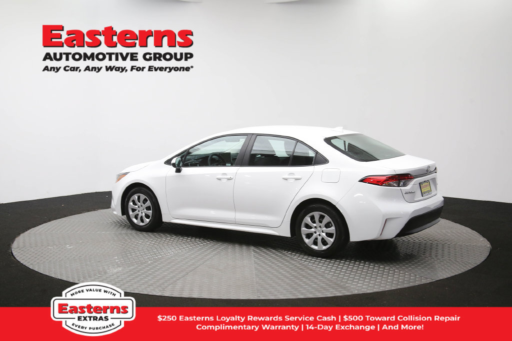 Used 2026 Toyota Corolla LE FWD image 61