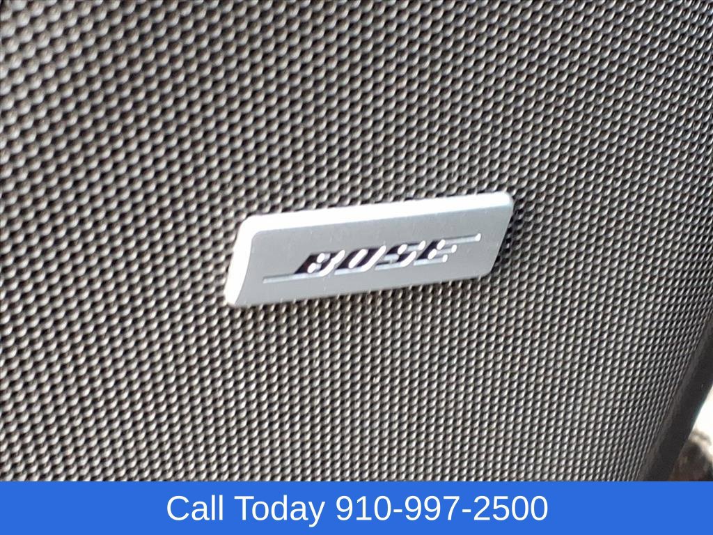 Used 2025 GMC Yukon Elevation w/ Elevation Premium Package AWD/4WD image 20