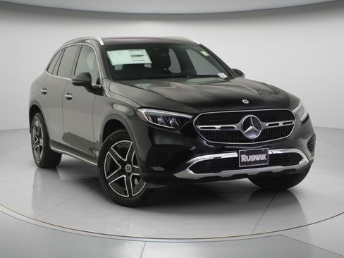New 2026 Mercedes-Benz GLC 300 4MATIC image 1