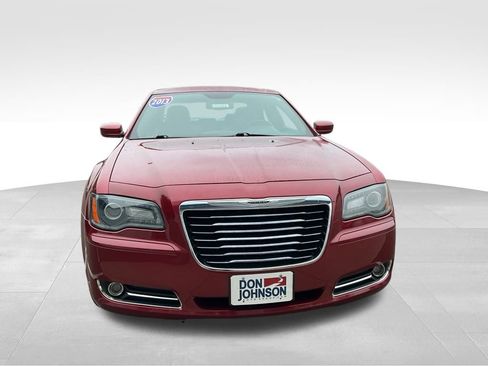 Used 2013 Chrysler 300 S image 29