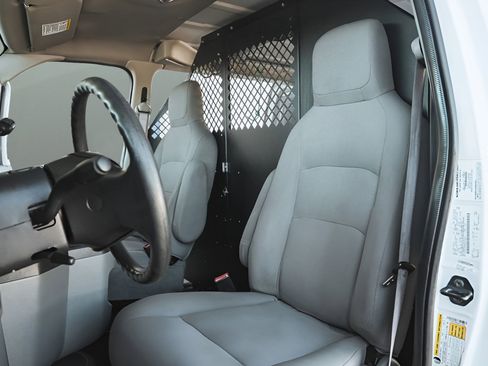 Used 2013 Ford E-150 and Econoline 150 w/ PWR Group RWD image 12
