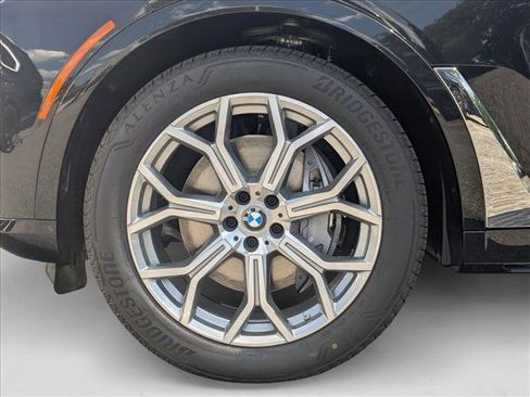 Used 2026 BMW X7 xDrive40i image 10