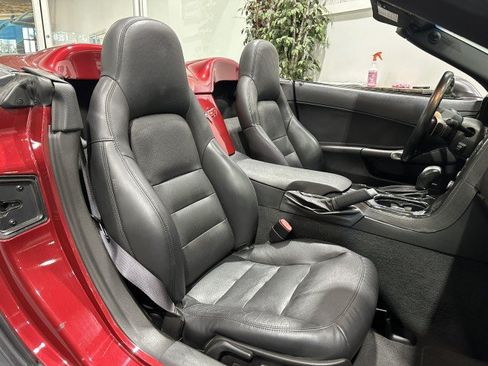 Used 2010 Chevrolet Corvette Grand Sport w/ Preferred Equipment Group RWD image 6