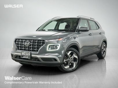 Used 2021 Hyundai Venue SEL w/ Premium Package