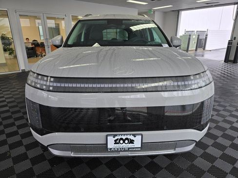 New 2026 Hyundai Ioniq 9 SEL image 9