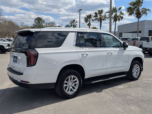 Certified 2025 Chevrolet Tahoe LT image 3