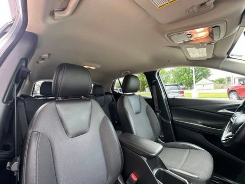 Used 2024 Buick Encore GX Preferred FWD image 19