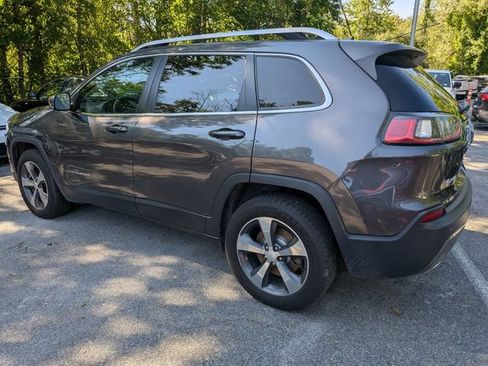 Used 2019 Jeep Cherokee Limited AWD/4WD image 5
