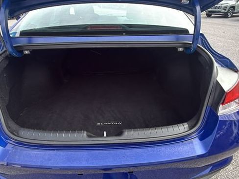 Used 2023 Hyundai Elantra SEL image 26