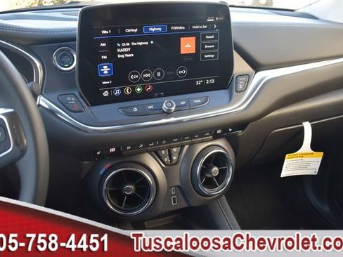 New 2026 Chevrolet Blazer LT w/ Convenience Package image 27